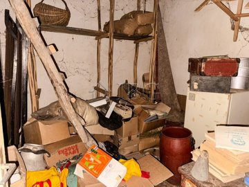 3-bedroom-house-with-outbuildings-cherven-rus