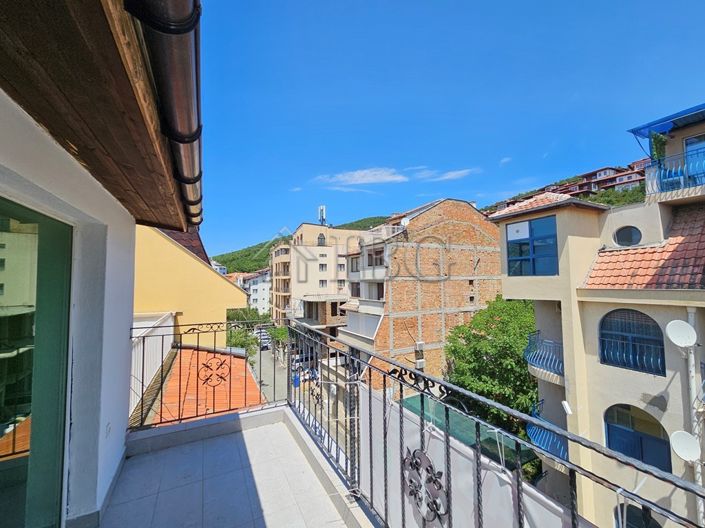 Image No.10-Appartement de 2 chambres à vendre à Burgas