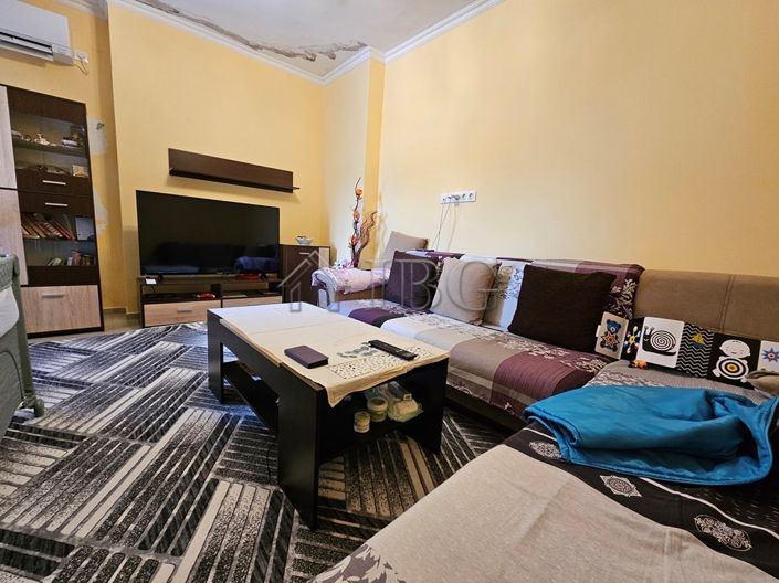 Image No.10-9 Bed Hotel for sale