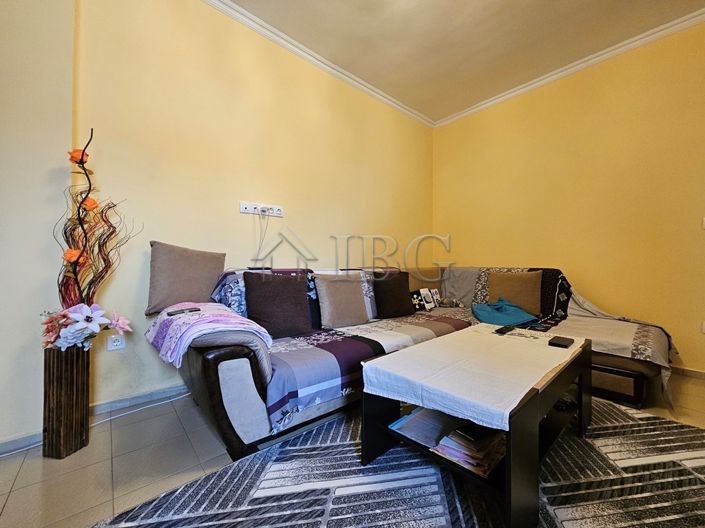 Image No.11-9 Bed Hotel for sale