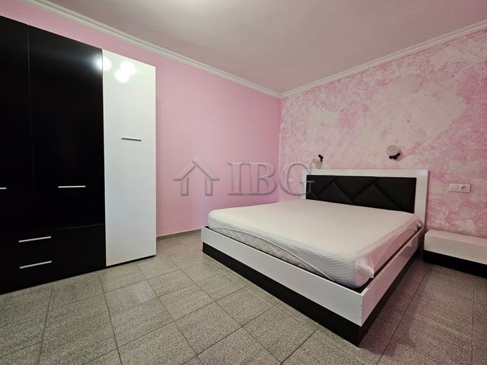 Image No.15-9 Bed Hotel for sale