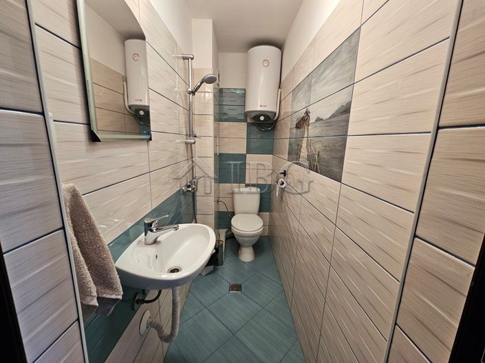 Image No.3-9 Bed Hotel for sale