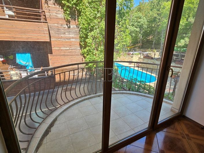 Image No.5-Appartement de 2 chambres à vendre à Burgas