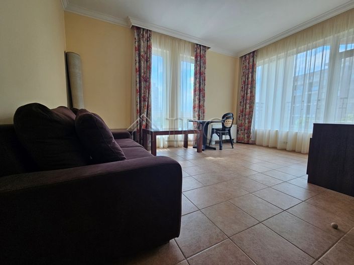 Image No.20-2 Bed Apartment for sale