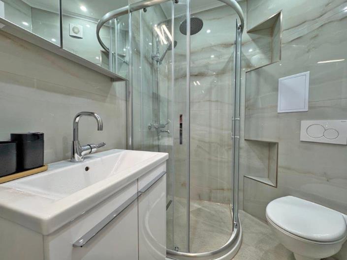 Image No.11-1 Bed Apartment for sale