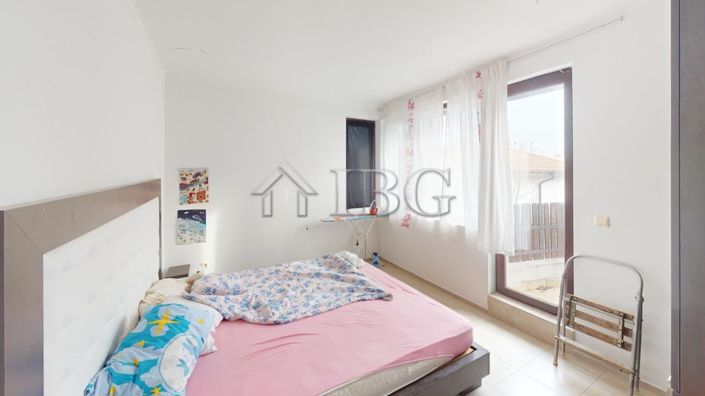 Image No.10-Appartement de 2 chambres à vendre à Burgas