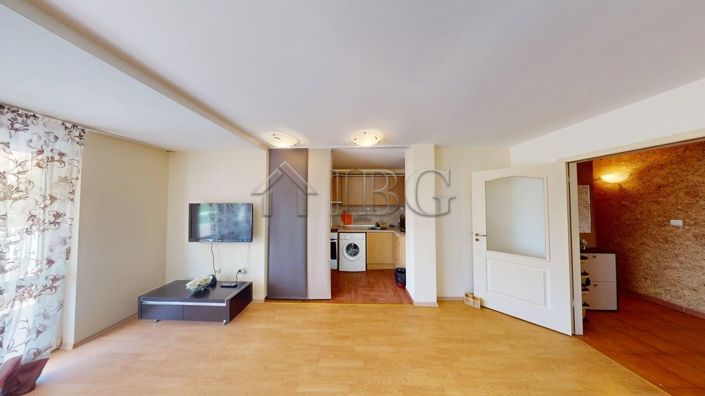 Image No.16-2 Bed Apartment for sale