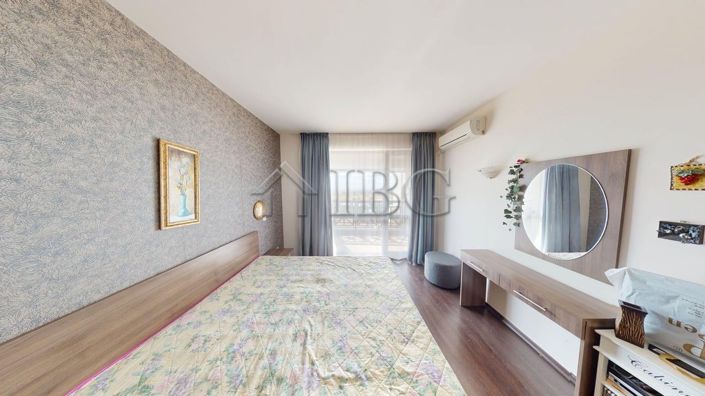 Image No.16-2 Bed Apartment for sale