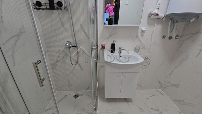 Image No.12-2 Bed Apartment for sale