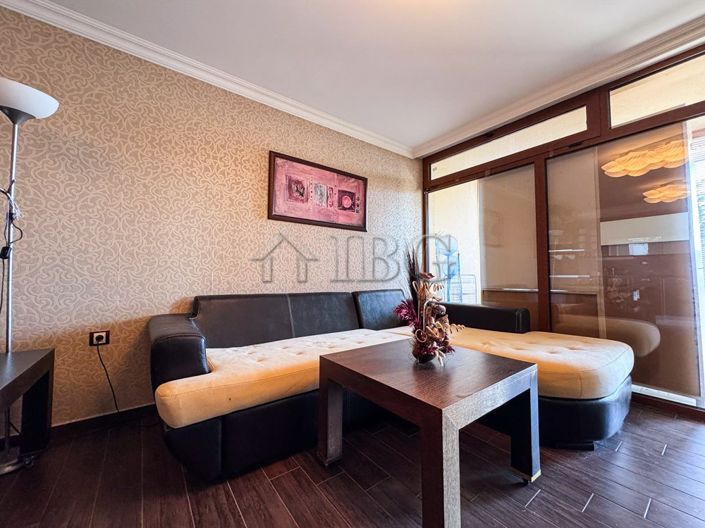 Image No.10-1 Bed Apartment for sale