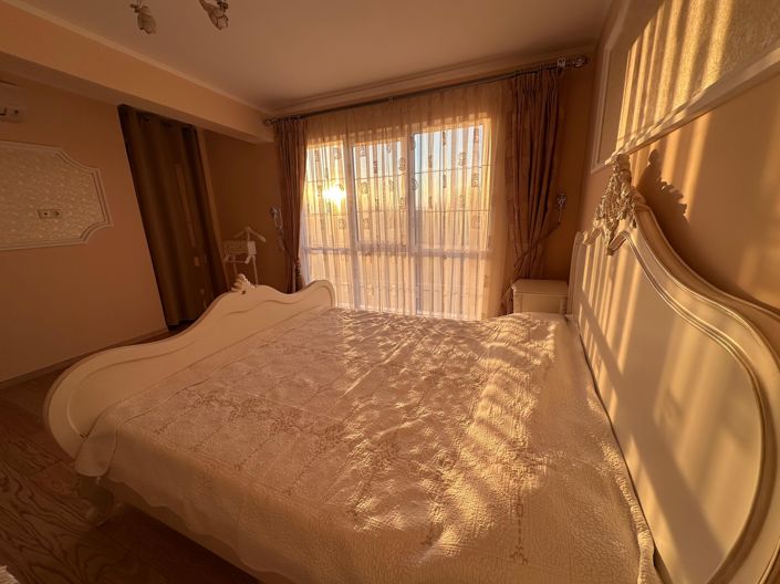 Image No.12-2 Bed Apartment for sale