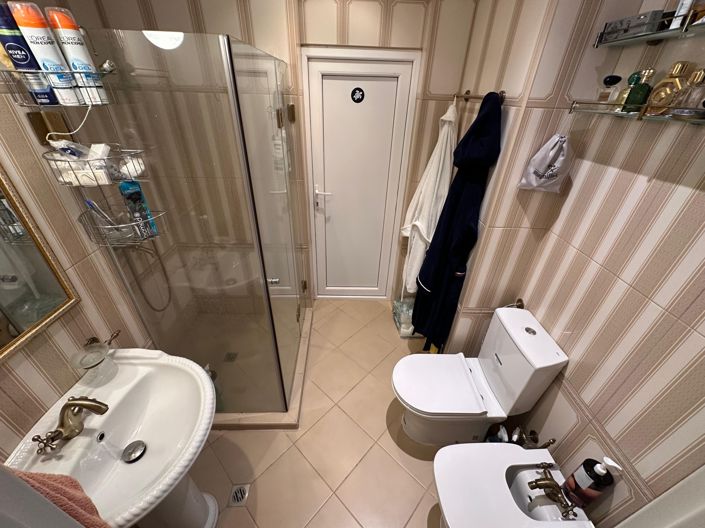 Image No.16-2 Bed Apartment for sale