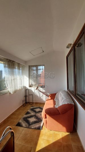 Image No.3-4 Bed House for sale