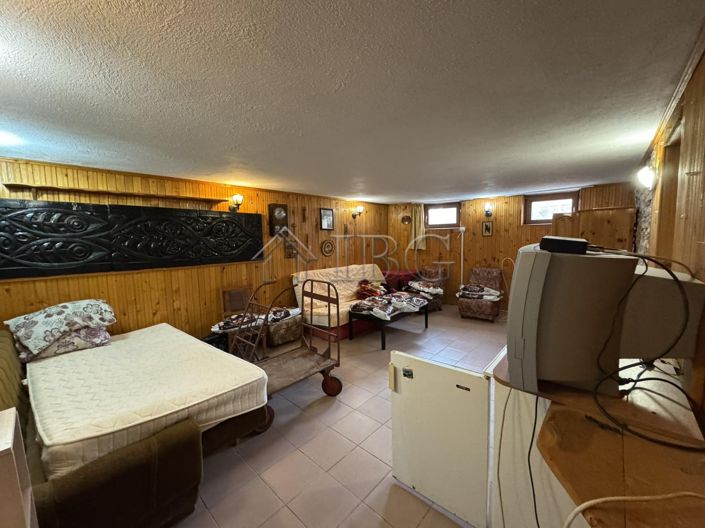 Image No.10-5 Bed Hotel for sale