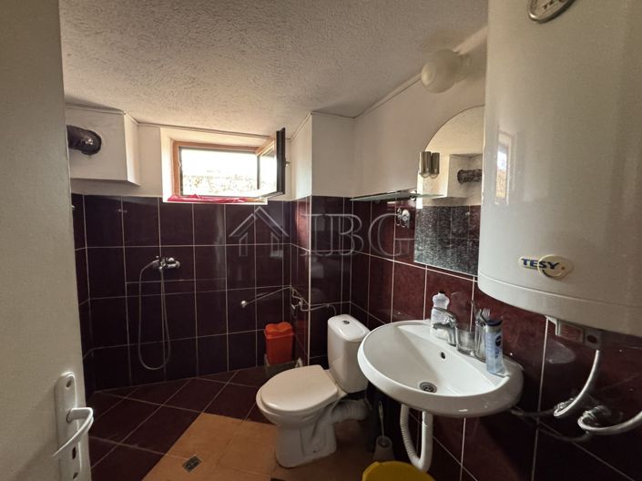 Image No.17-5 Bed Hotel for sale