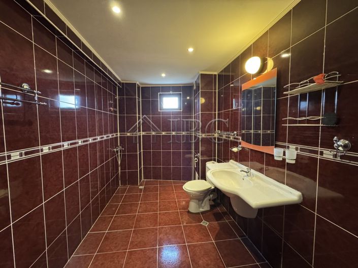 Image No.18-5 Bed Hotel for sale