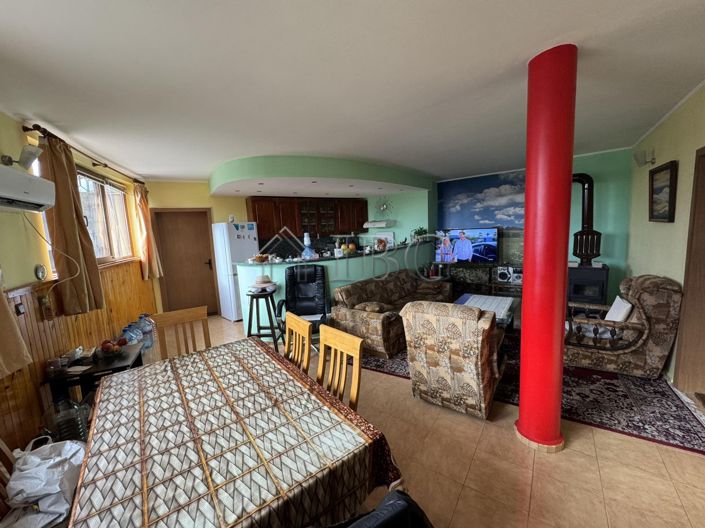 Image No.8-5 Bed Hotel for sale