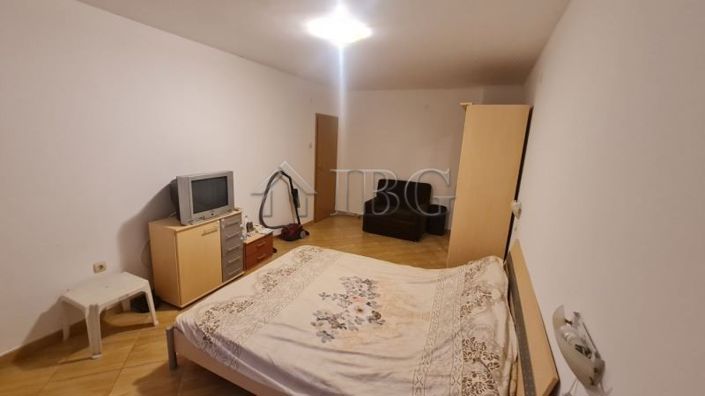 Image No.11-2 Bed Apartment for sale