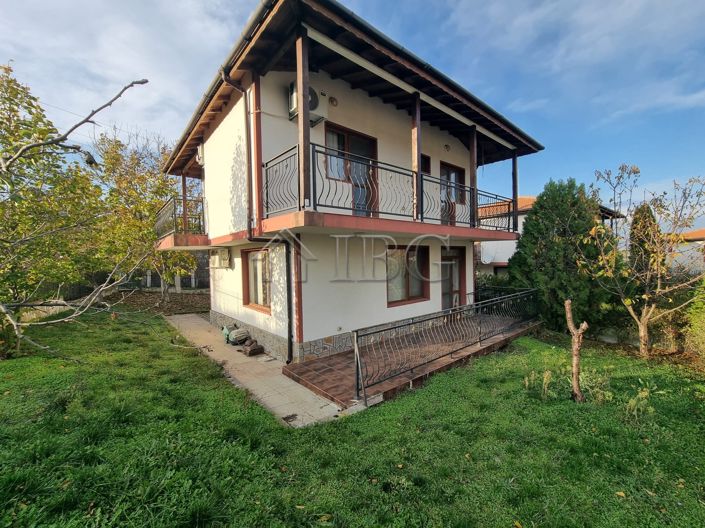 Image No.11-2 Bed House for sale