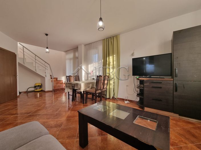 Image No.2-2 Bed House for sale