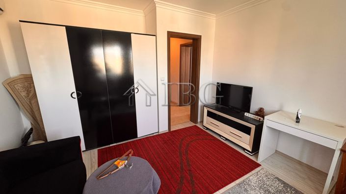 Image No.10-2 Bed Apartment for sale