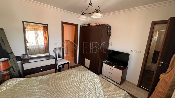 Image No.13-2 Bed Apartment for sale