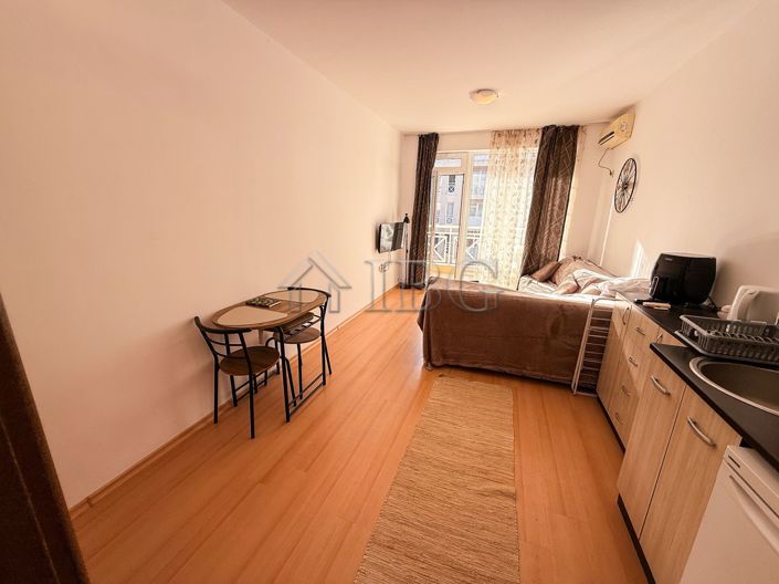 Image No.18-Apartment for sale