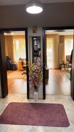 03f869992a55600e5094612b0ef68245-1