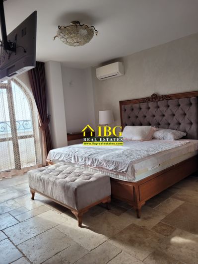 Image No.11-4 Bed Apartment for sale