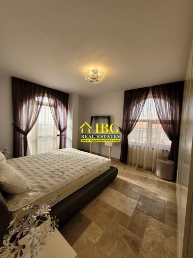 Image No.12-4 Bed Apartment for sale