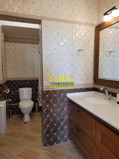 Image No.18-4 Bed Apartment for sale