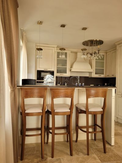 Image No.3-4 Bed Apartment for sale