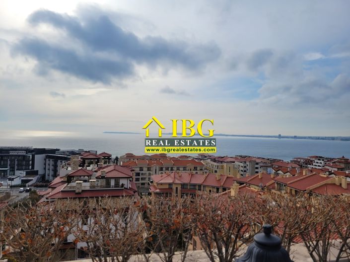 Image No.4-4 Bed Apartment for sale