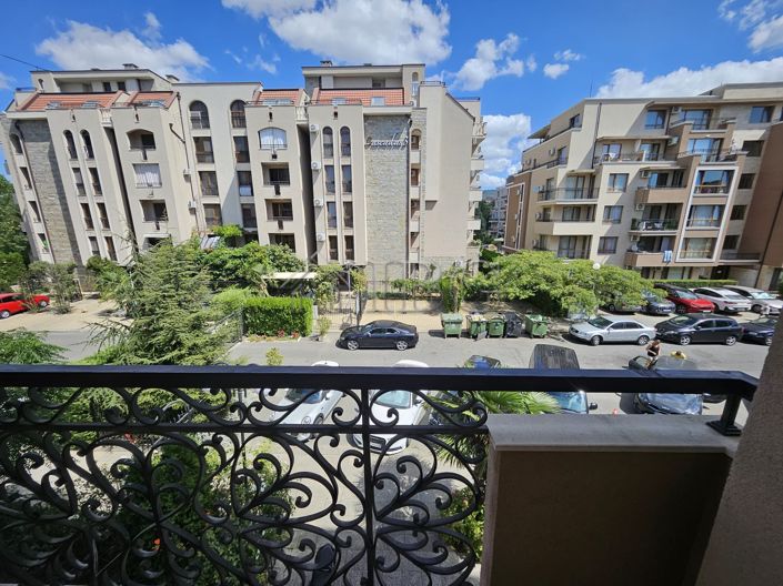 Image No.5-Apartment for sale