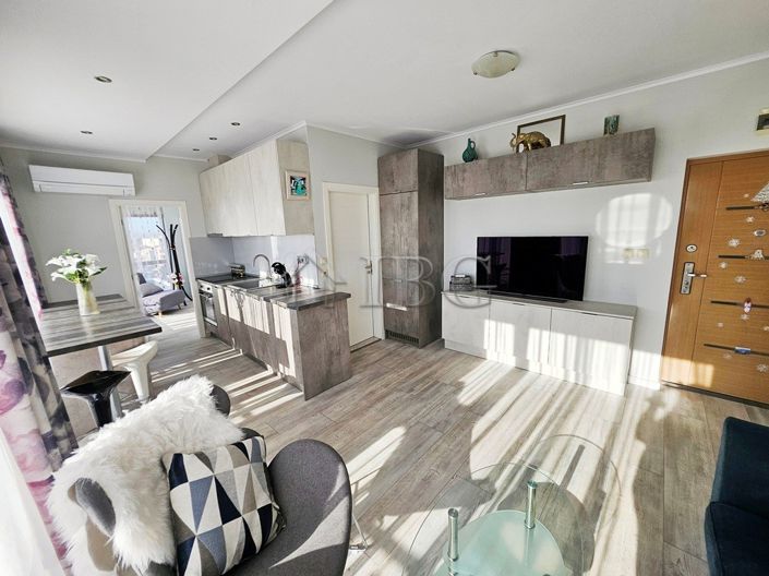 Image No.10-2 Bed Apartment for sale