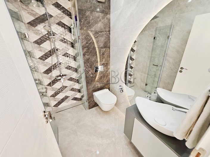 Image No.19-2 Bed Apartment for sale