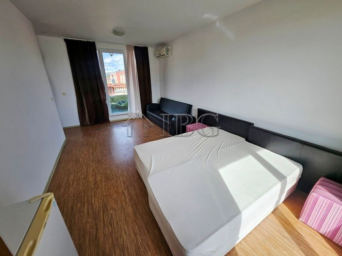 Image No.18-3 Bed Apartment for sale