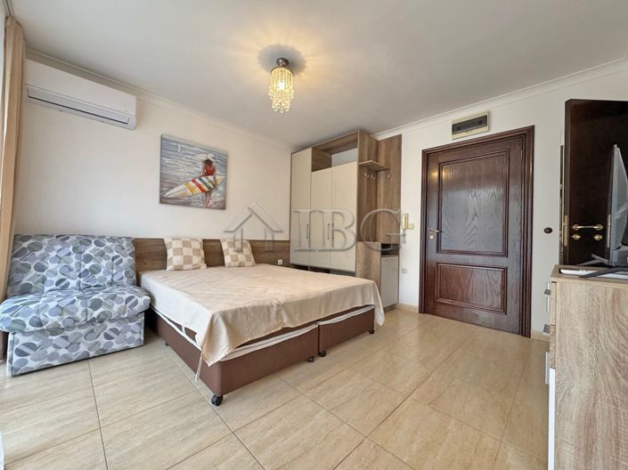 Image No.16-Apartment for sale