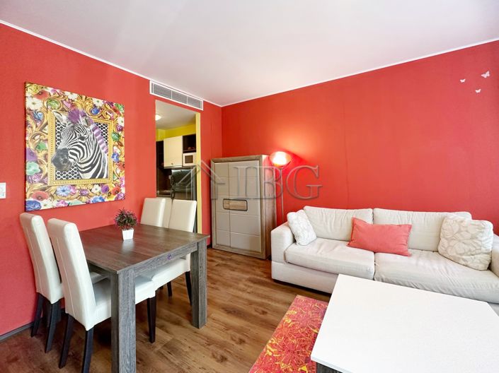 Image No.2-Appartement de 2 chambres à vendre à Burgas