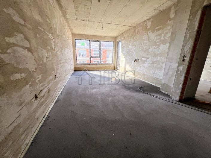 Image No.10-1 Bed Apartment for sale