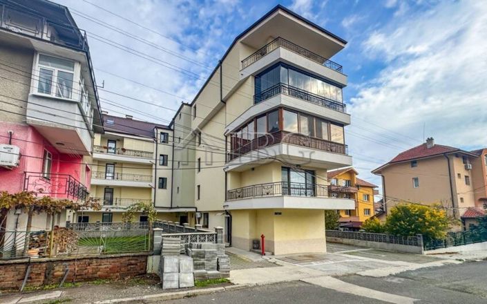 Image No.9-Apartment for sale