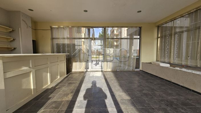 Image No.3-Commercial à vendre à Burgas