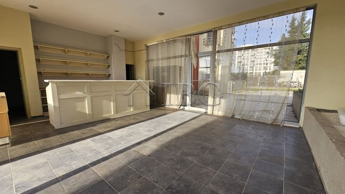 Image No.5-Commercial à vendre à Burgas