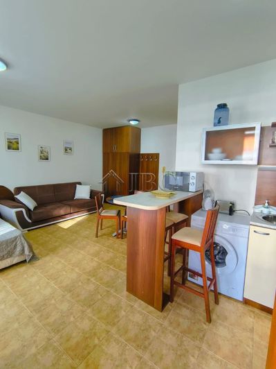 Image No.8-Apartment for sale