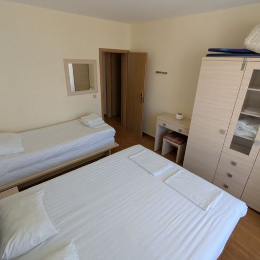 Image No.12-2 Bed Apartment for sale