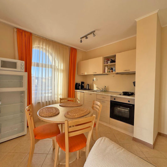 Image No.5-Appartement de 2 chambres à vendre à Burgas