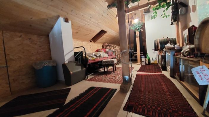 Image No.18-3 Bed House for sale