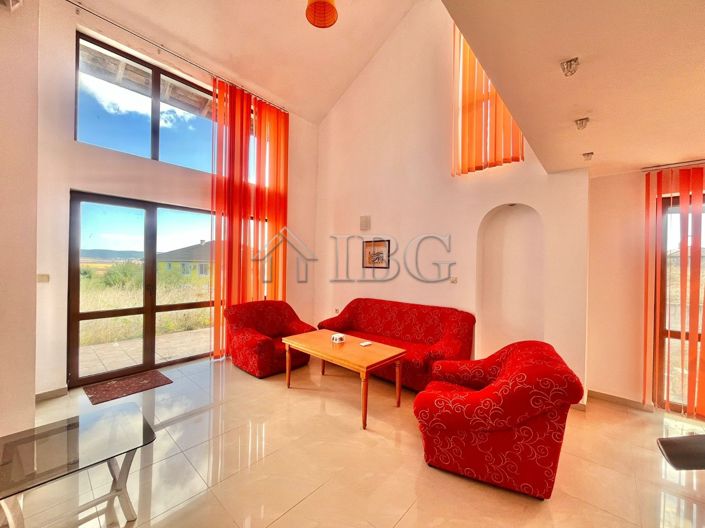 Image No.2-2 Bed House for sale