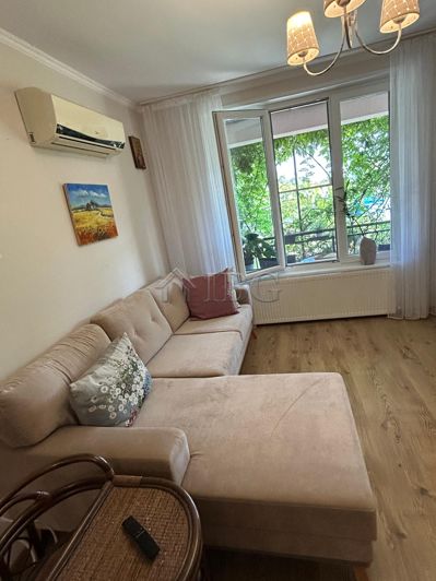 Image No.10-3 Bed House for sale