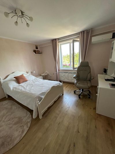 Image No.13-3 Bed House for sale